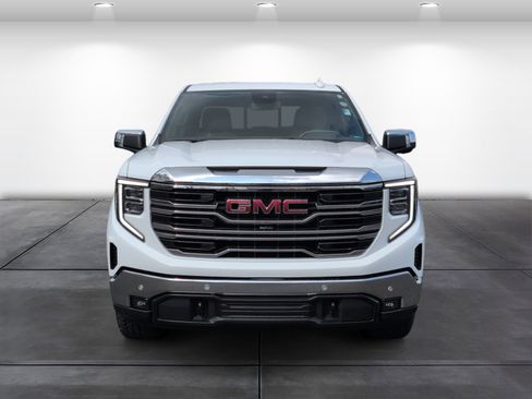 Used 2024 GMC Sierra 1500 SLT w/ SLT Premium Plus Package image 6