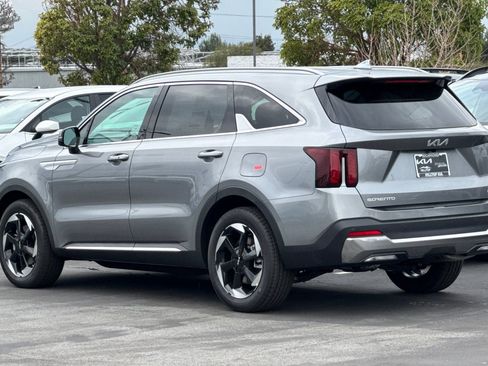 New 2026 Kia Sorento EX image 6