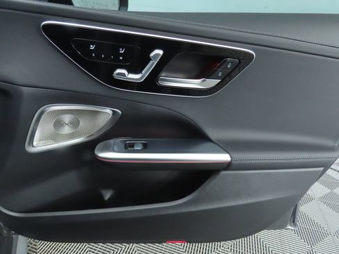New 2025 Mercedes-Benz C 300 4MATIC Sedan image 27
