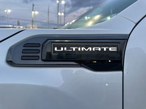 Certified 2024 GMC Sierra 2500 Denali Ultimate image 40