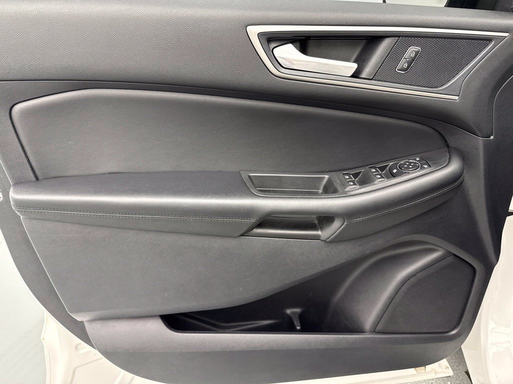 Used 2022 Ford Edge SEL AWD/4WD image 19