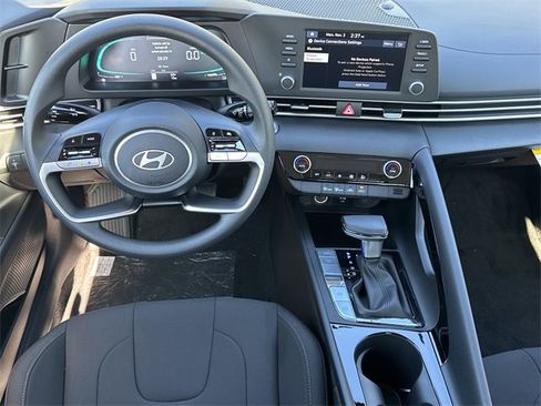 New 2026 Hyundai Elantra Blue image 22