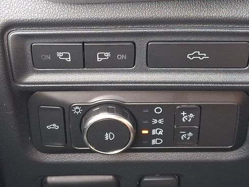 Used 2021 Ford F150 Lariat AWD/4WD image 26