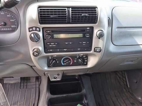 Used 2005 Ford Ranger XLT image 15