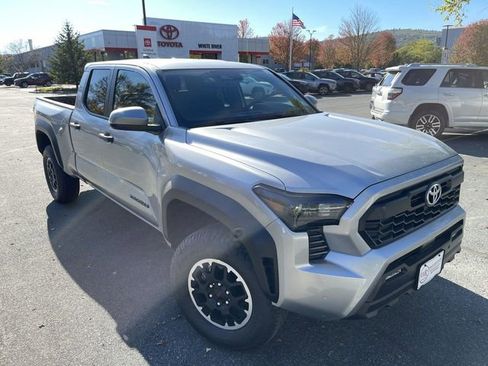 New 2025 Toyota Tacoma TRD Off-Road image 1