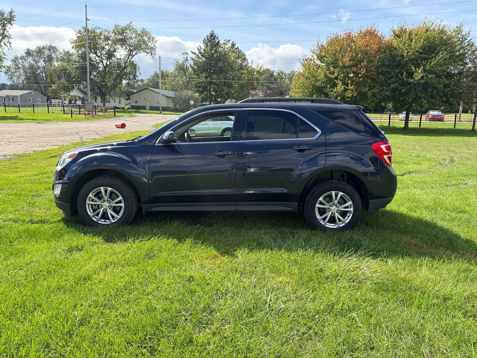 Used 2016 Chevrolet Equinox LT w/ Convenience Package AWD/4WD image 1