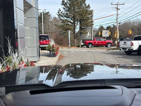 Used 2024 GMC Sierra 2500 Denali w/ Denali Reserve Package image 31