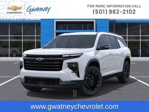 New 2026 Chevrolet Traverse LT w/ Midnight/Sport Edition FWD image 6