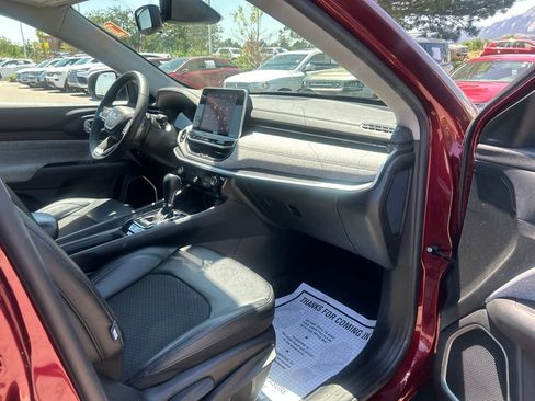 Used 2022 Jeep Compass Latitude AWD/4WD image 10