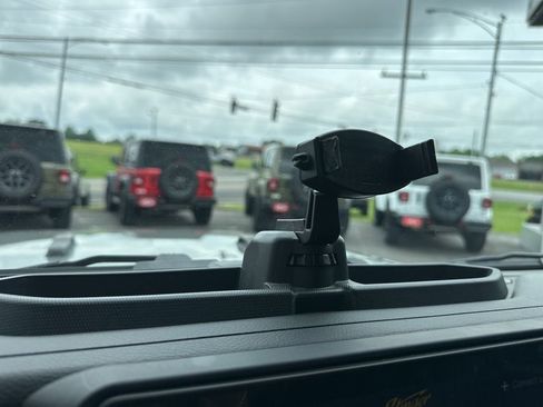 Used 2021 Jeep Wrangler Unlimited Sport AWD/4WD image 43