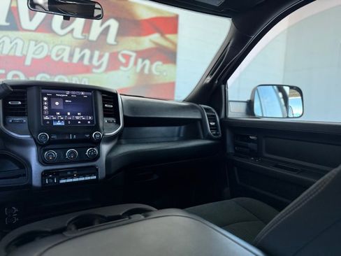 Used 2022 RAM 4500 Tradesman w/ Chrome Appearance Group image 25