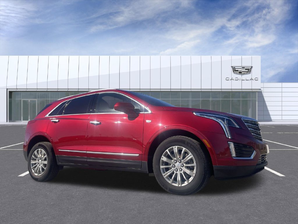 Used 2019 Cadillac XT5 Luxury FWD image 1