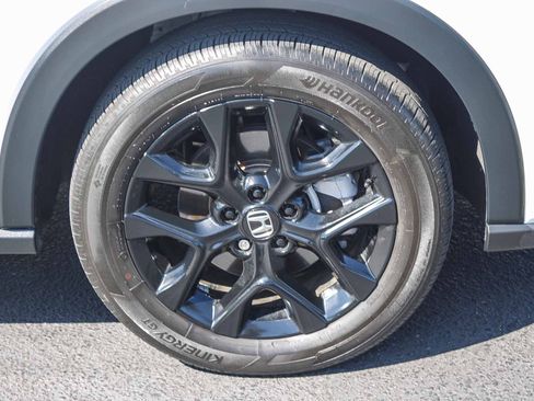 Certified 2023 Honda HR-V Sport image 11