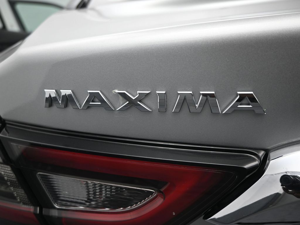 Used 2023 Nissan Maxima SV w/ Floor Mat Group FWD image 37