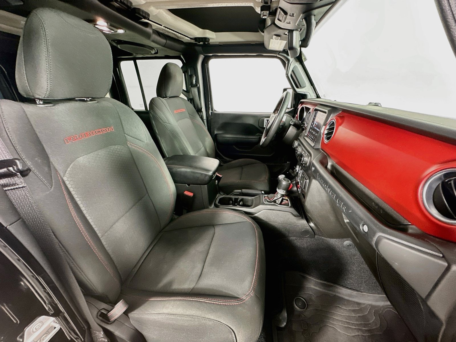 Used 2023 Jeep Wrangler Unlimited Rubicon AWD/4WD image 26
