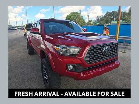 Used 2022 Toyota Tacoma TRD Sport w/ Technology Package AWD/4WD image 1