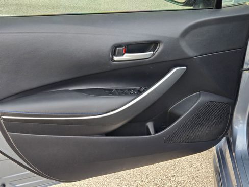 Used 2022 Toyota Corolla SE FWD image 6
