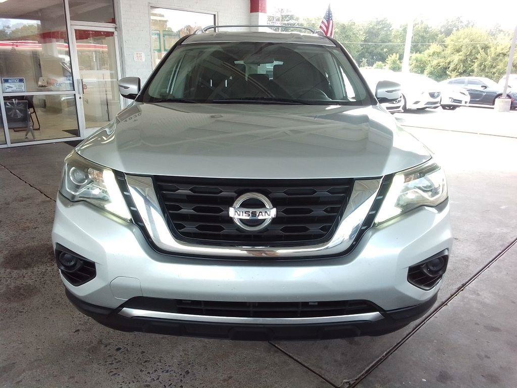 Used 2020 Nissan Pathfinder S FWD image 3