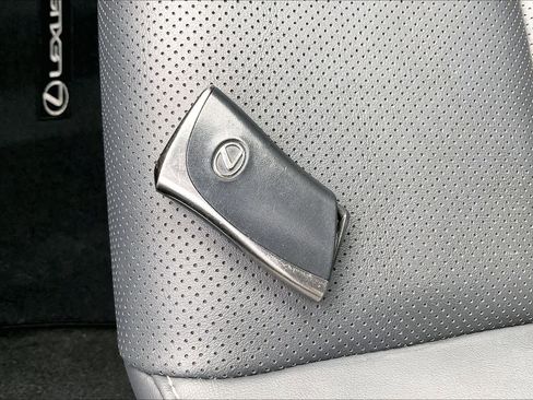 Used 2024 Lexus UX 250h F Sport image 15