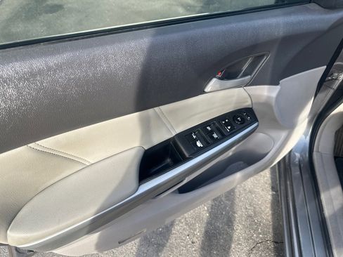 Used 2009 Honda Accord EX-L image 9