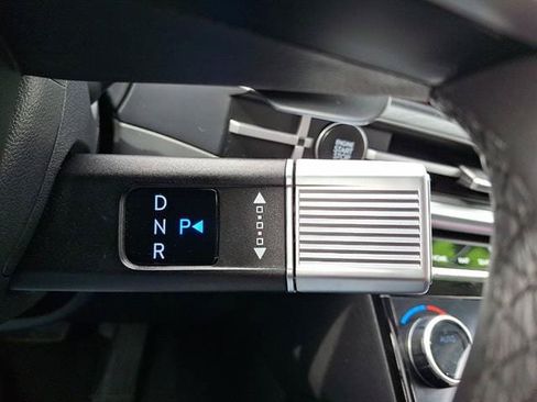 Certified 2024 Hyundai Santa Fe Limited AWD/4WD image 4
