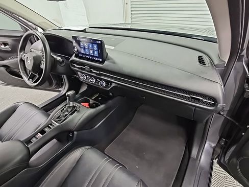 Used 2023 Honda HR-V EX-L image 36