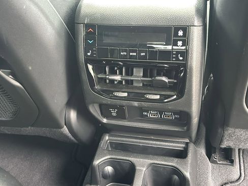 Used 2024 Jeep Grand Cherokee L Limited w/ Black Appearance Package RWD image 25