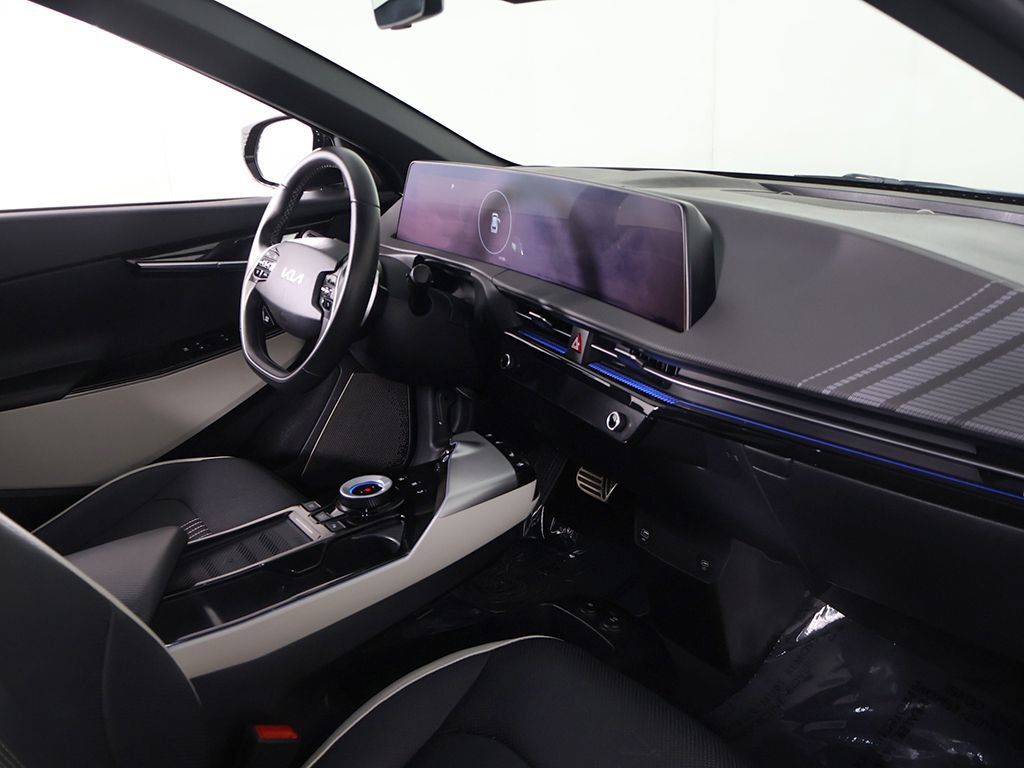 Used 2023 Kia EV6 GT-Line RWD image 30