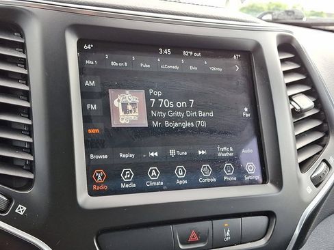 Certified 2022 Jeep Cherokee Latitude Lux image 22