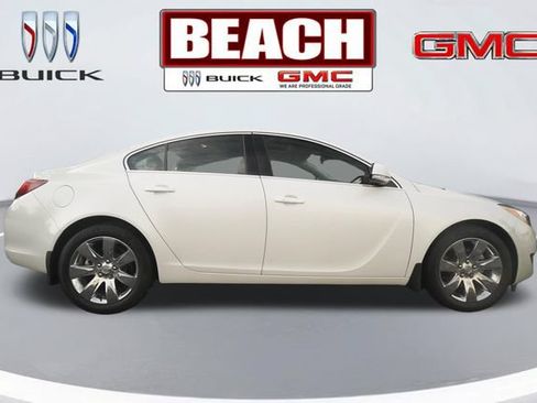 Used 2016 Buick Regal Premium w/ Driver Confidence Package #1 FWD image 2
