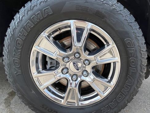 Used 2016 Ford F150 XLT w/ Equipment Group 302A Luxury AWD/4WD image 13
