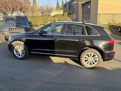 Used 2013 Audi Q5 2.0T Premium Plus w/ Premium Plus Pkg image 2