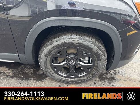 New 2026 Volkswagen Atlas Peak Edition image 57