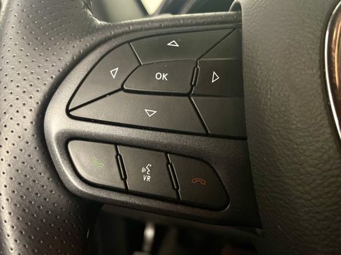 Certified 2025 Dodge Durango R/T image 18