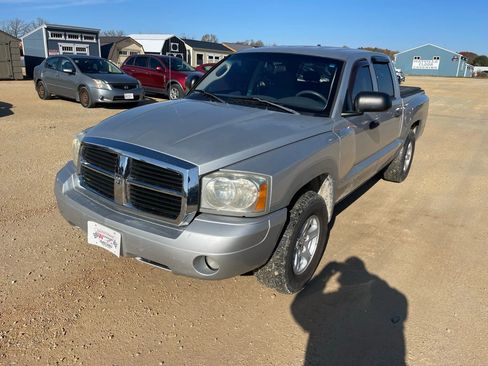 Used 2007 Dodge Dakota SLT w/ Trailer Tow Group image 8