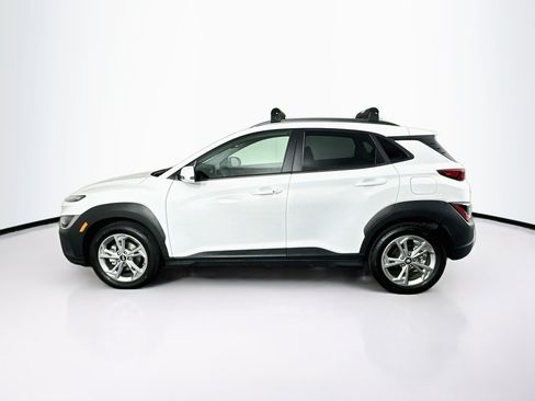 Used 2023 Hyundai Kona SEL w/ Cargo Package FWD image 4