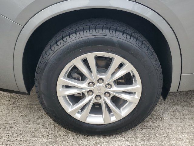 Certified 2024 Cadillac XT6 Luxury FWD image 7