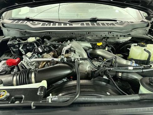 Certified 2025 Ford F250 Lariat AWD/4WD image 32