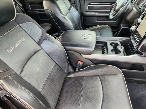 Used 2022 RAM 2500 Laramie w/ Night Edition image 26