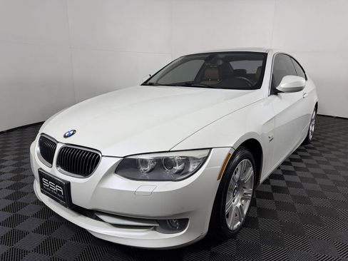 Used 2012 BMW 335i xDrive Coupe AWD/4WD image 1