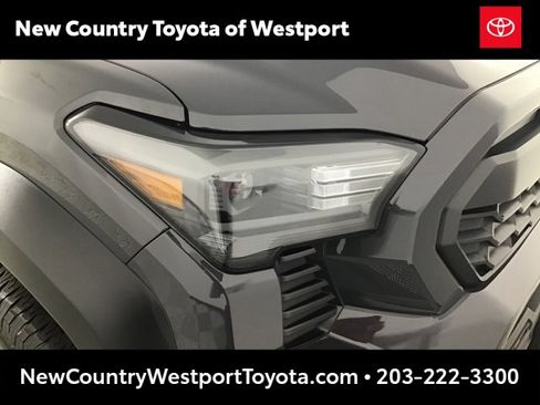 Certified 2024 Toyota Tacoma TRD Off-Road image 20