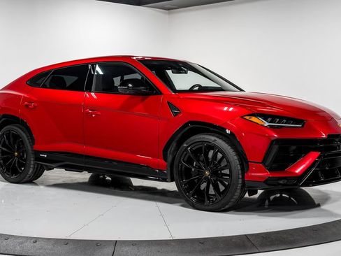 Used 2023 Lamborghini Urus S image 44
