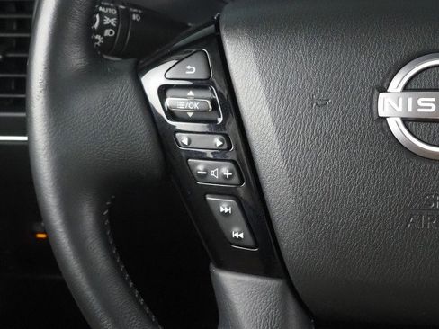 Used 2022 Nissan Armada SL image 24