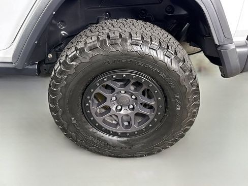 Used 2022 Jeep Wrangler Unlimited Sport AWD/4WD image 35