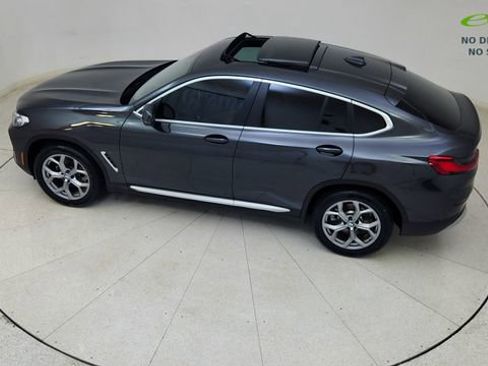 Used 2025 BMW X4 xDrive30i AWD/4WD image 82