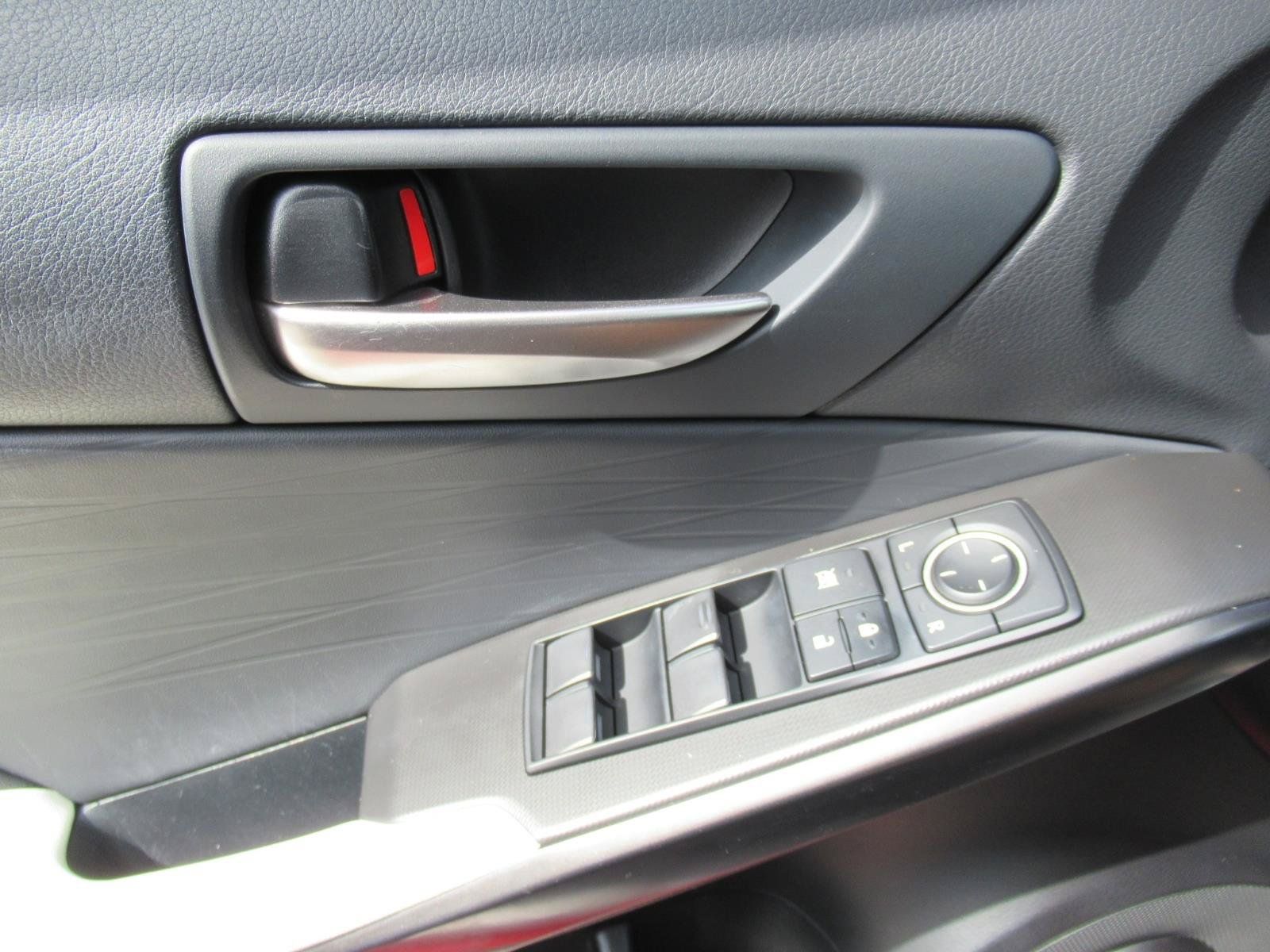 Used 2022 Lexus IS 350 F Sport w/ Accessory Package RWD image 23
