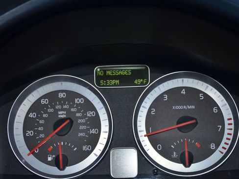 Used 2012 Volvo C70 T5 image 51