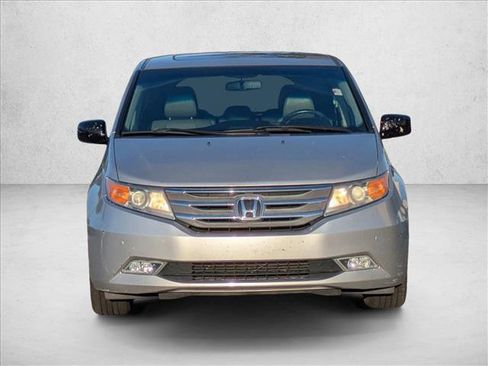 Used 2012 Honda Odyssey Touring image 2