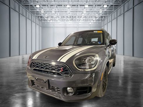Used 2019 MINI Cooper Countryman S w/ Signature Upholstery Package AWD/4WD image 1