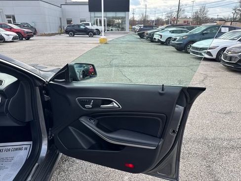 Used 2019 Mercedes-Benz CLA 250 CLA 250 image 11